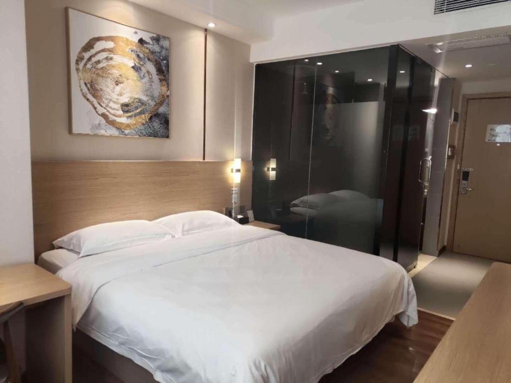 T Social Hotel Guangzhou Railway Station Branch Buitenkant foto