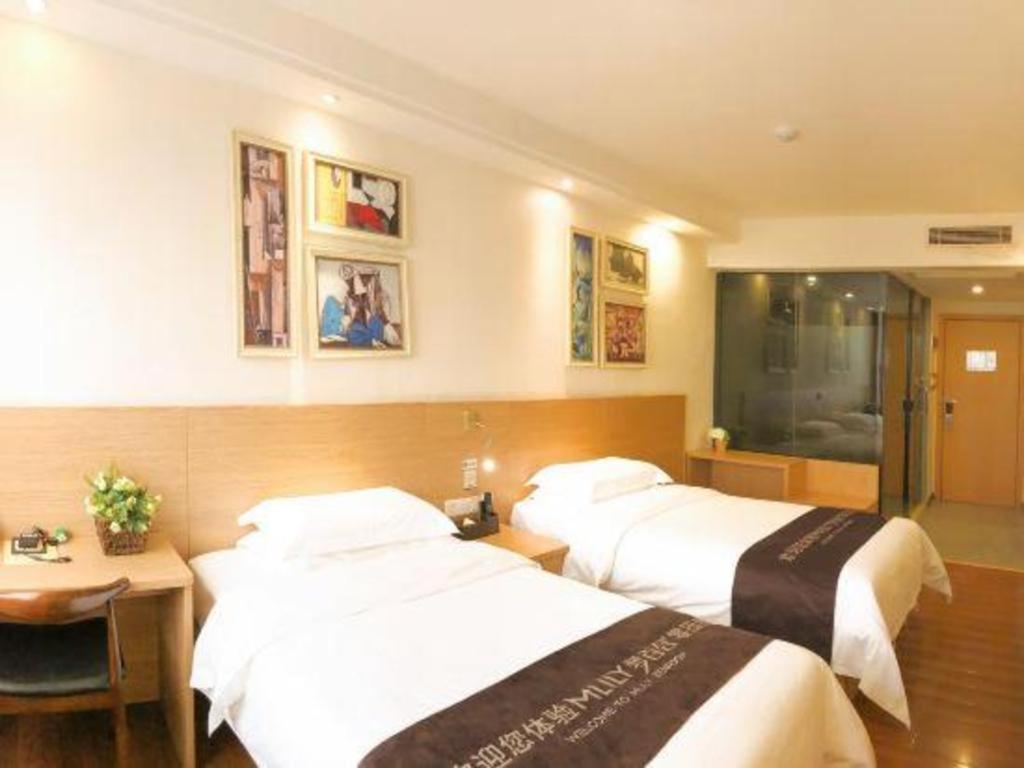T Social Hotel Guangzhou Railway Station Branch Buitenkant foto