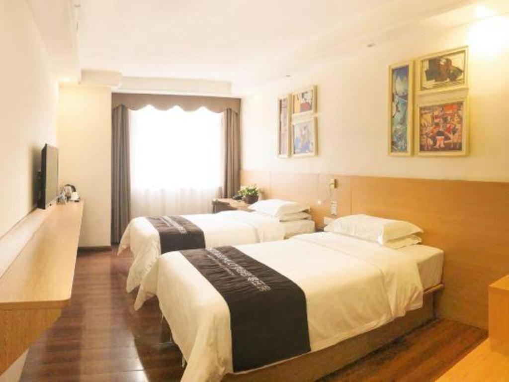 T Social Hotel Guangzhou Railway Station Branch Buitenkant foto