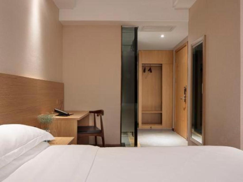 T Social Hotel Guangzhou Railway Station Branch Buitenkant foto