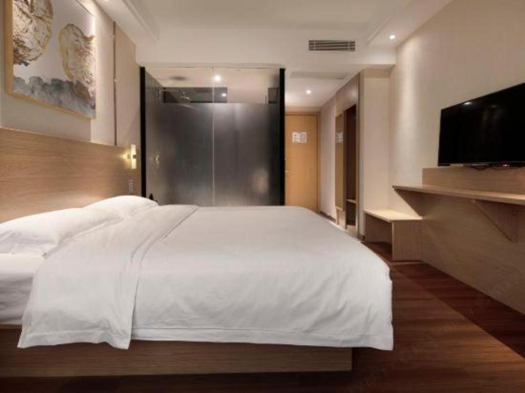 T Social Hotel Guangzhou Railway Station Branch Buitenkant foto